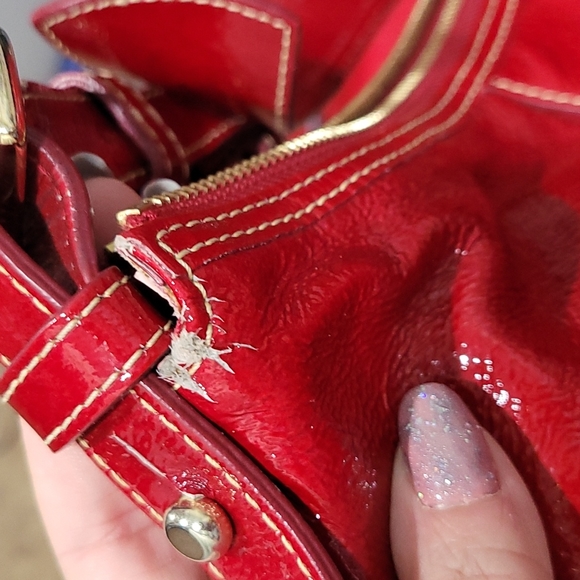 Dooney & Bourke red patent hobo bag - Picture 12 of 12